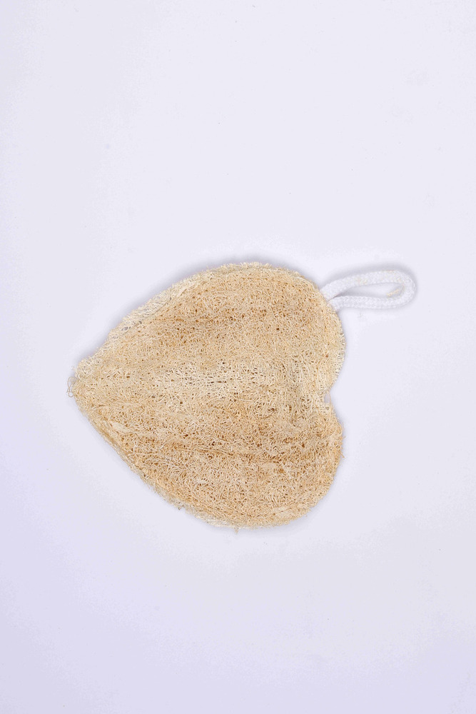 Sai Sri Sun-Dried Heart Loofah